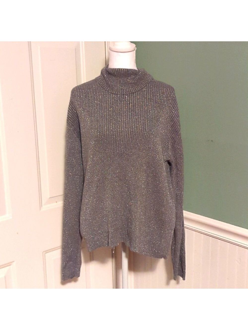 Liz Claiborne Sport XL Gray Ribbed Turtleneck Sweater